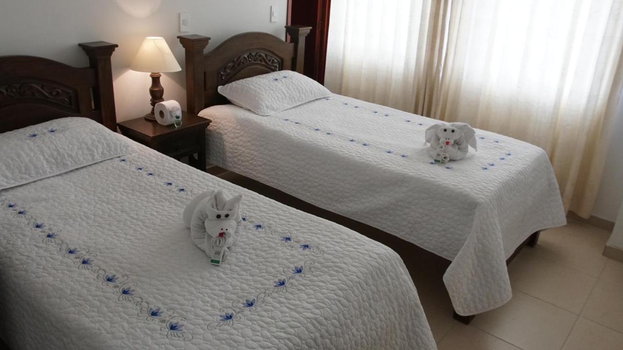 Hotel Sipa ดุยตามา ภายนอก รูปภาพ